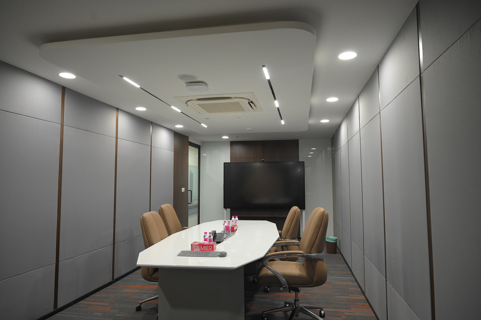 Formal Meeting Area